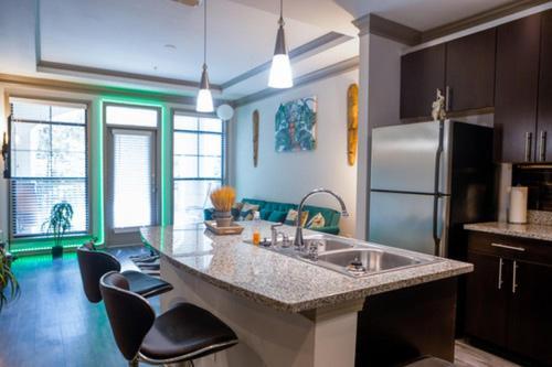The Safari Atlanta Apartment Exterior photo
